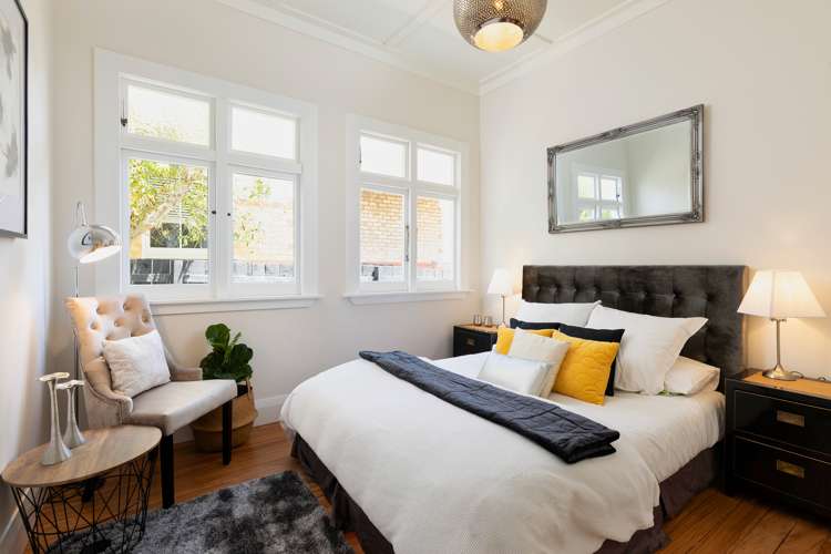 11 Empire Road Devonport_10