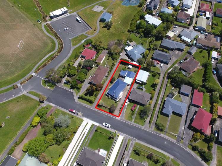 31 Essex Street Te Atatu South_17