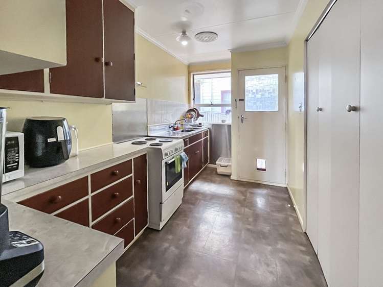 2/457 Church Street Palmerston North Central_1