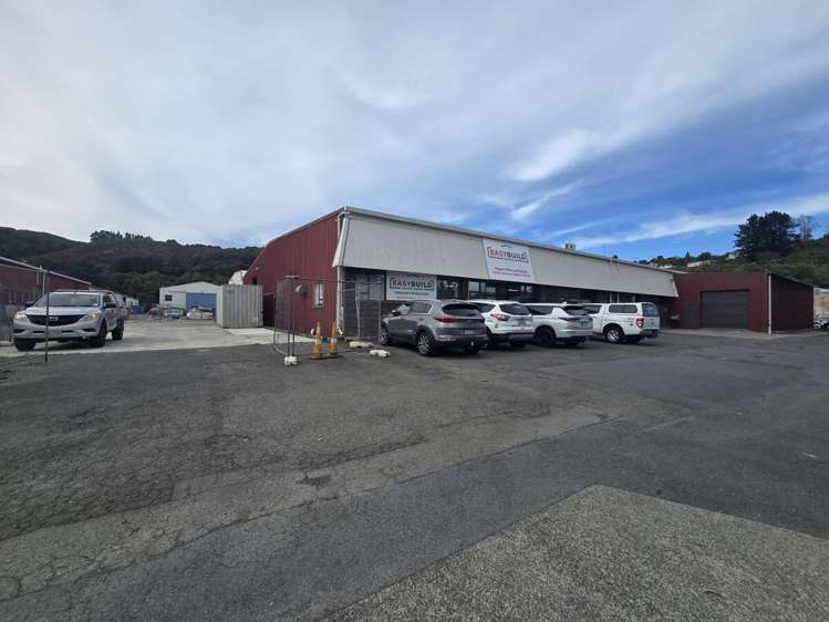 71 Montgomery Crescent Clouston Park_10