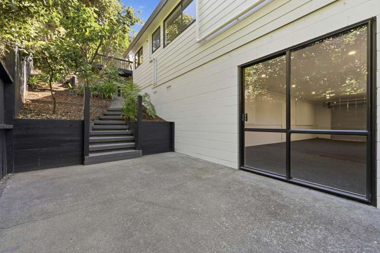 2 Seaford Place Murrays Bay_27