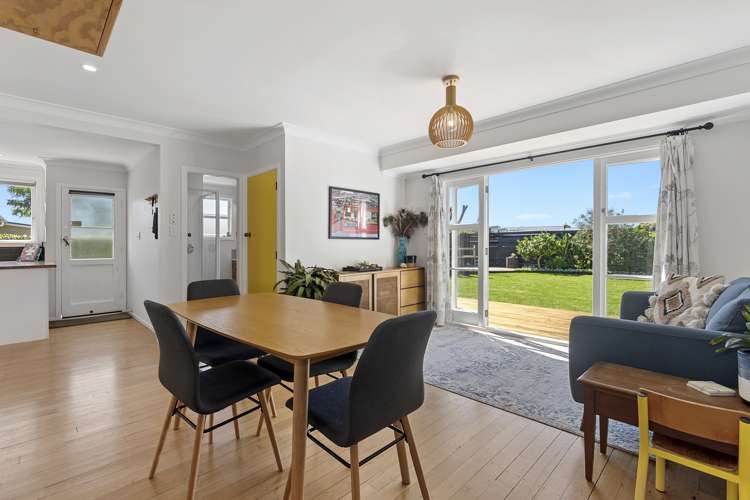 9 Sunset Crescent Maungatapu_14