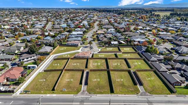 Ready to build now - superior location