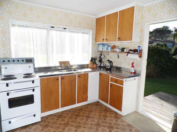 1115 Mataikona Road Mataikona_6