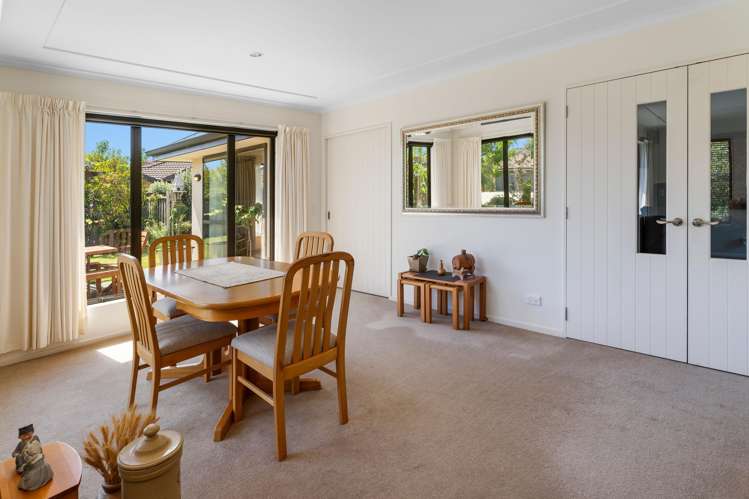 38 Hollybush Drive Brightwater_11