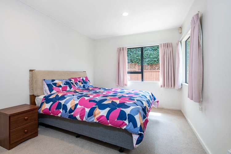 2/101 East Coast Road Castor Bay_12