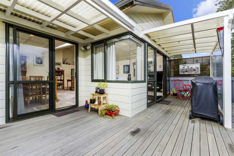 8b Aeroview Drive Beach Haven_8