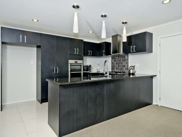 9 Cabourne Drive Glenview_26