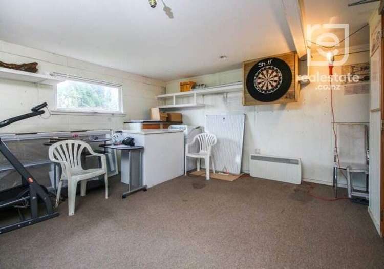 21 McClintock Road Massey_17