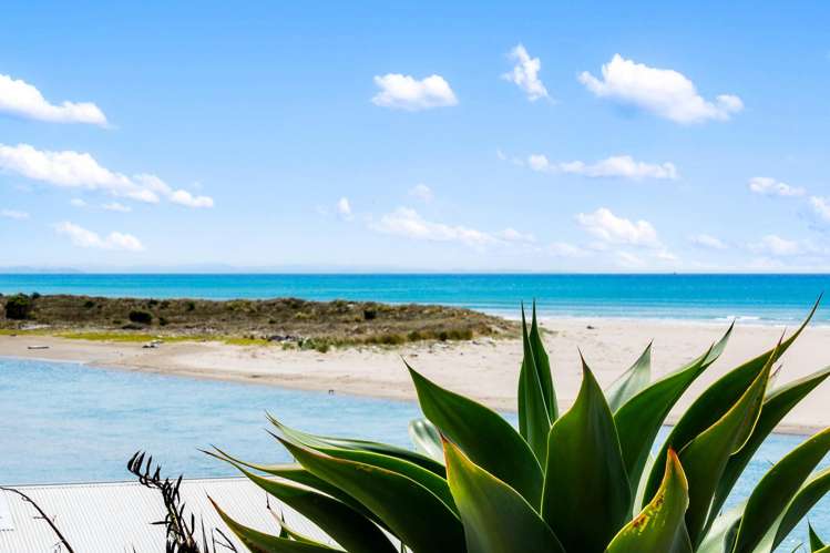14 Oraka Road Mahia Peninsula_24