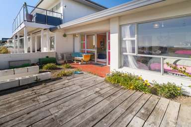 Flat 2/204B Marine Parade_3