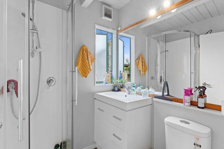 2 Enereta Road Otaki_11