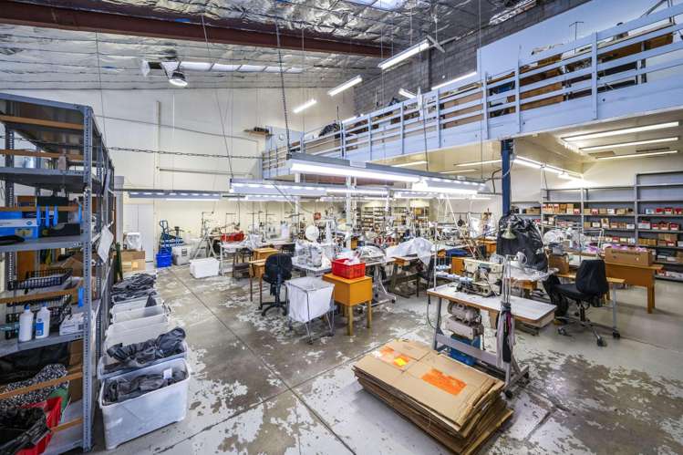 54 and 56 Ben Lomond Crescent Pakuranga_8