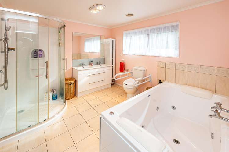 25 Oakland Avenue Saint Johns Hill_17