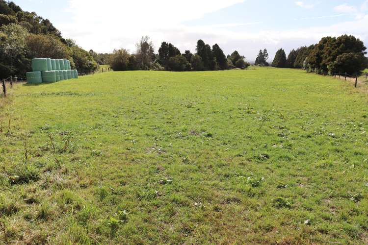 970 Pembroke Road West Stratford West_28