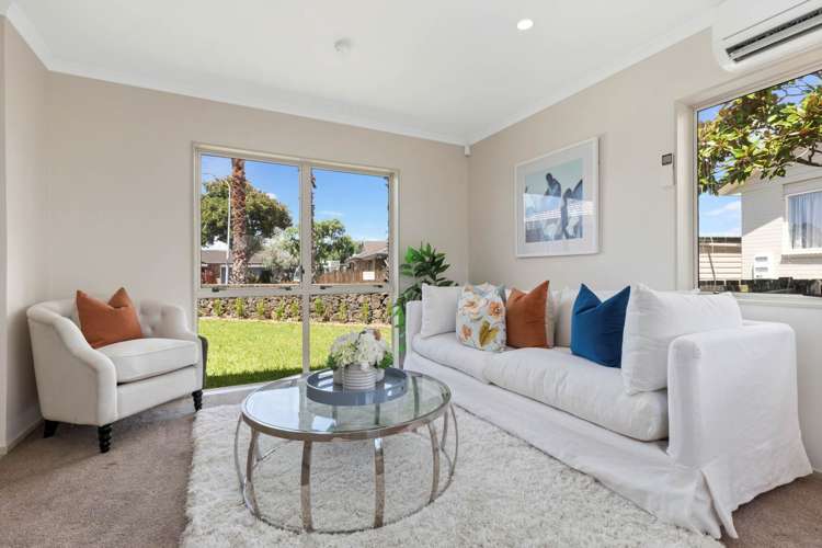 5 Midvale Place Pakuranga Heights_2