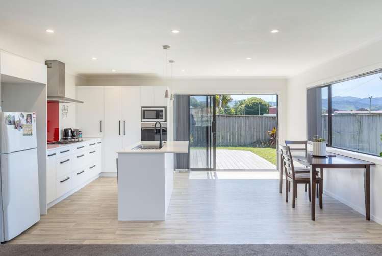 4 Devon Lane Carterton_2