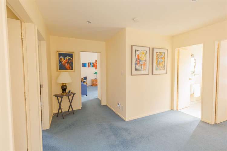 6 Gresford Place Churton Park_13