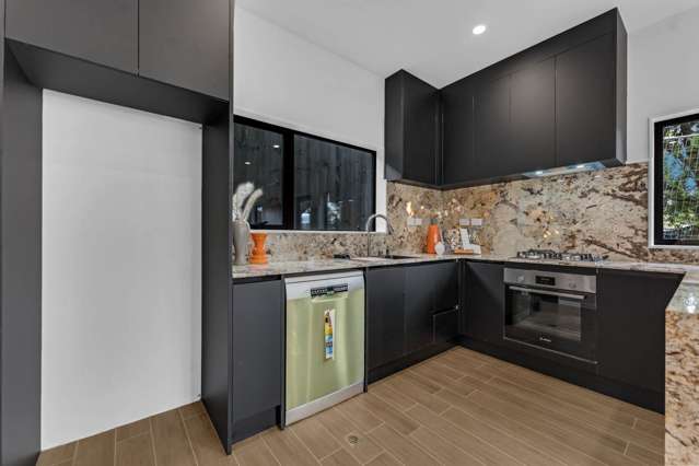 24a Endeavour Street Blockhouse Bay_4