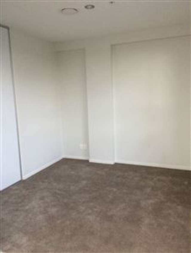 1104/20 Mccrae Way New Lynn_2