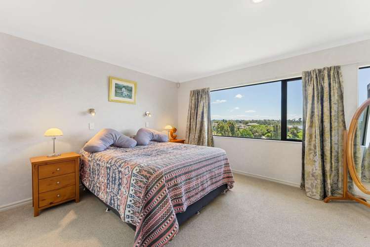 14 Lorrigan Way Welcome Bay_9