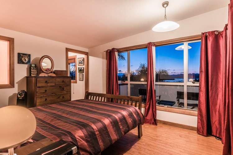 7 The Terrace Herald Island_15