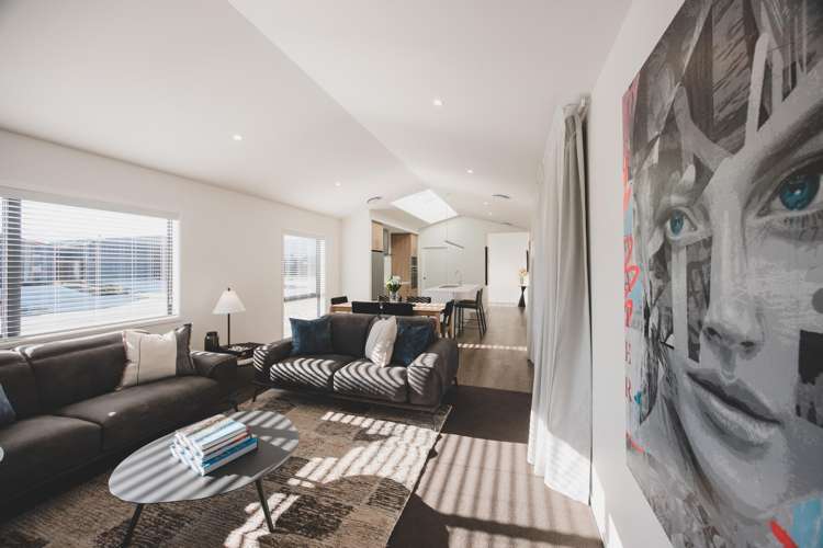 1 Pinn Street Lake Hawea_6