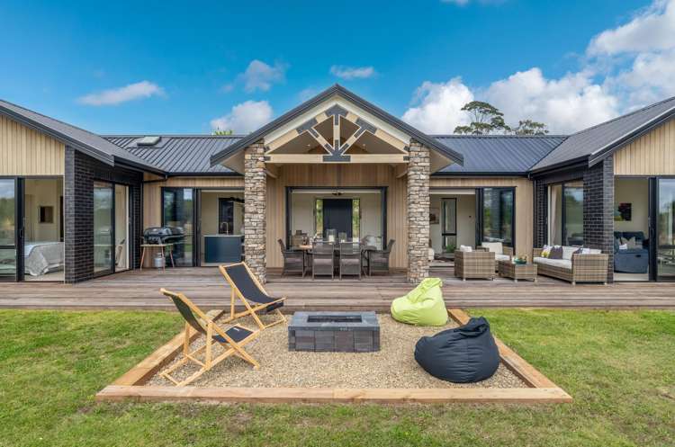 200 Potts Road Whitford_23