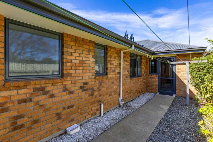 10A Brian Bary Street Redwoodtown_29