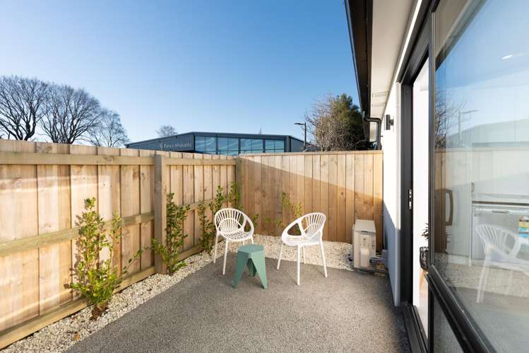 213 Gordon Road_5