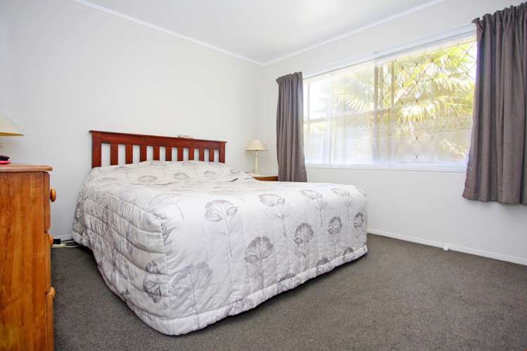 57 Plumley Crescent Mangere_6