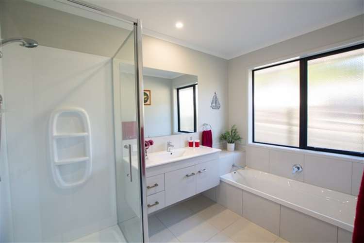 33 Rochfort Crescent Pyes Pa_10