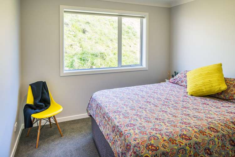 14 Canary Way Whitby_8