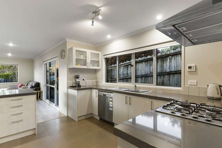 4 Mermaid Mews Red Beach_3