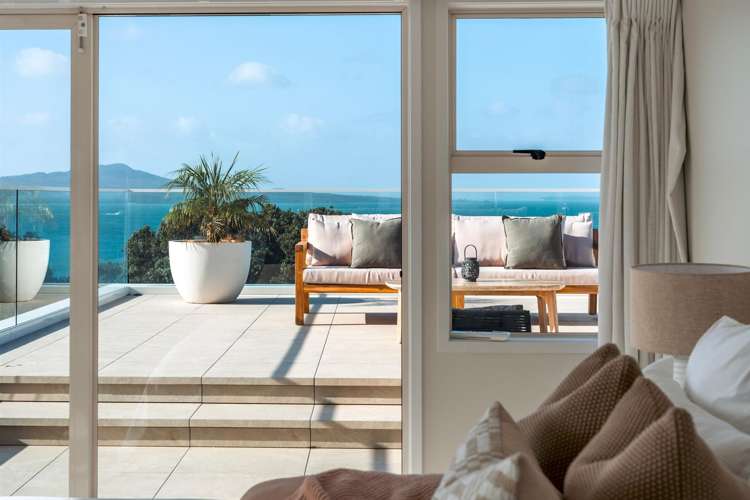 23D Beach Road Castor Bay_37