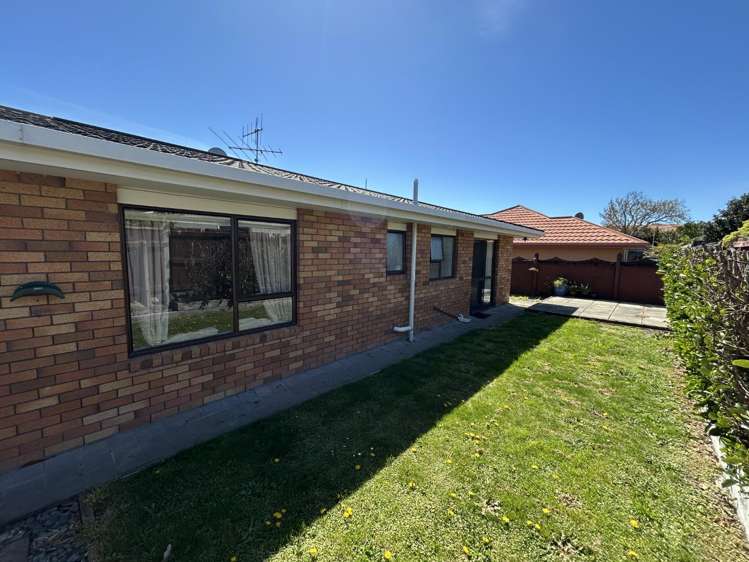 2/245 Nayland Road 10816_1