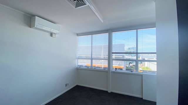 Suite 2/117 Willow Street Tauranga Central_4