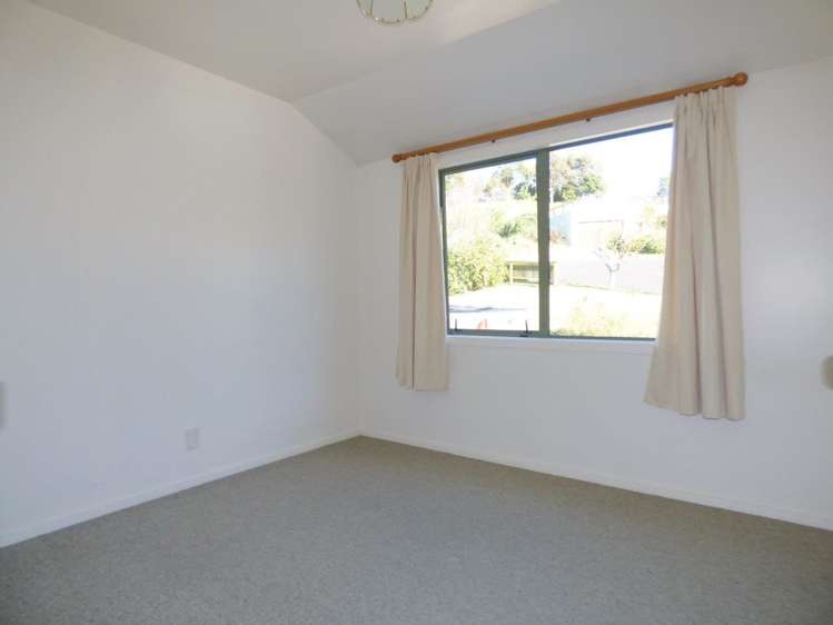 9 Whiteley Place Taharoa_8