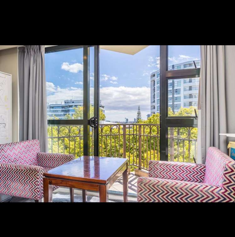 4C/100 Greys Avenue Auckland Central_4
