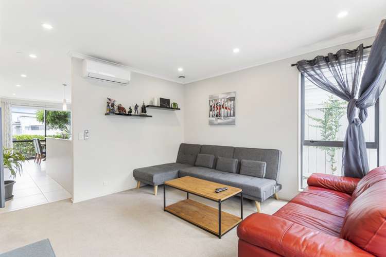 59 Costa Viva Crescent Karaka_8