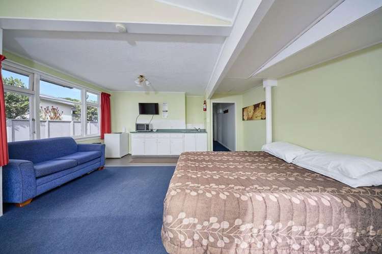 162 - 164 Esplanade Kaikoura_8