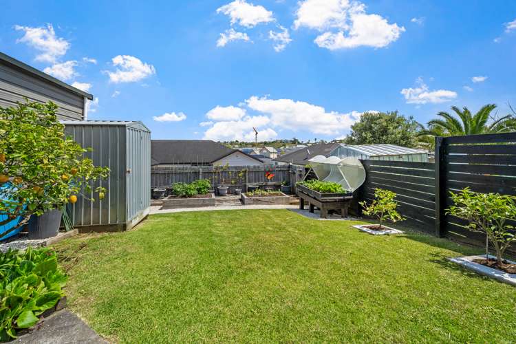 57 Albatross Road Red Beach_31