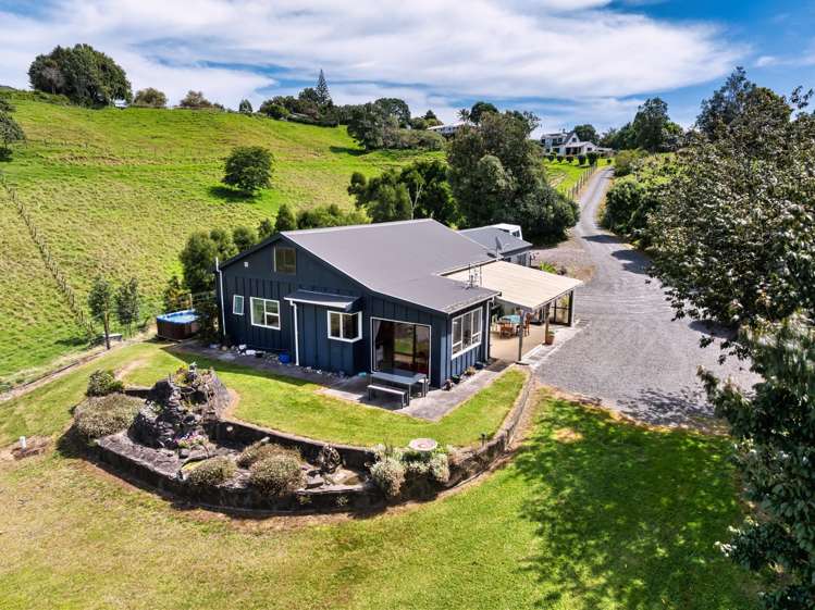 371 Esdaile Road Whakamarama_12