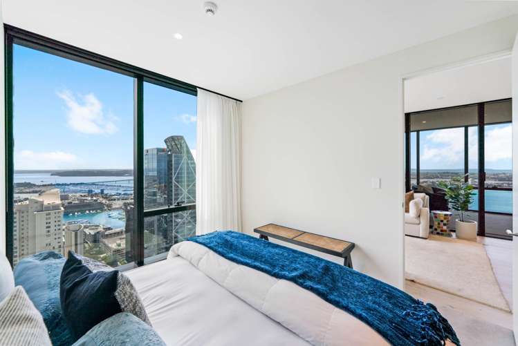 4401/10 Commerce Street City Centre_12