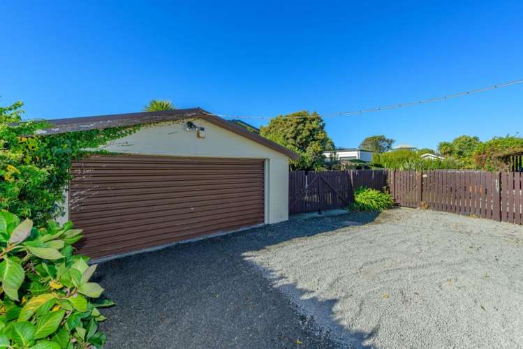 47 Rocking Horse Road Southshore_24