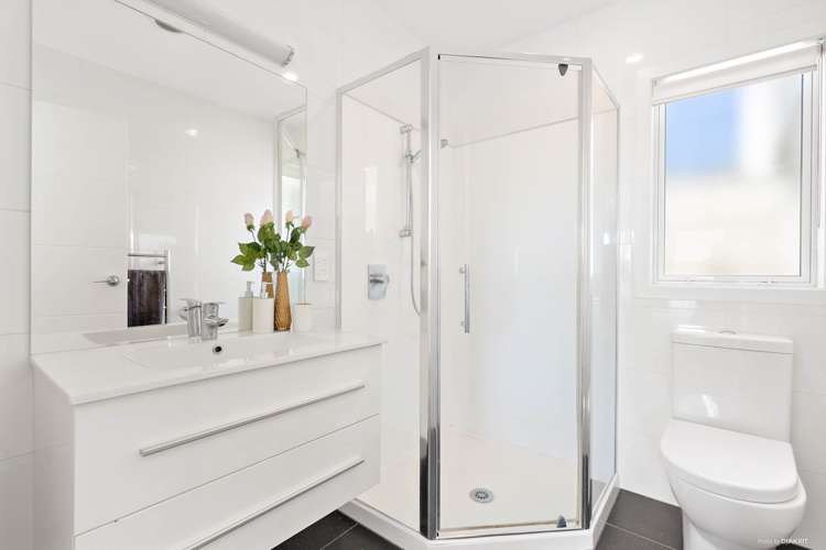 69a Sandspit Road Cockle Bay_16