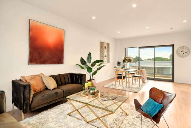 Only $850,000 Highly Motivated Owners, DON'T MISS OUT!