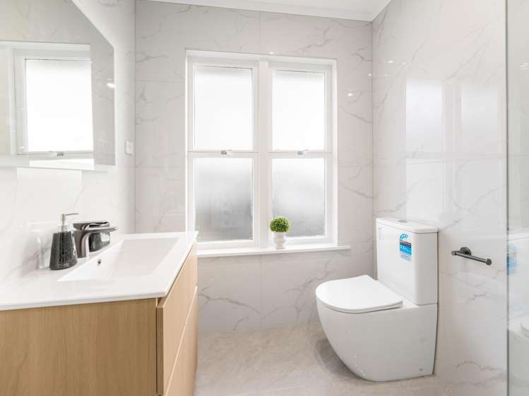 46 Woodford Avenue Henderson_17