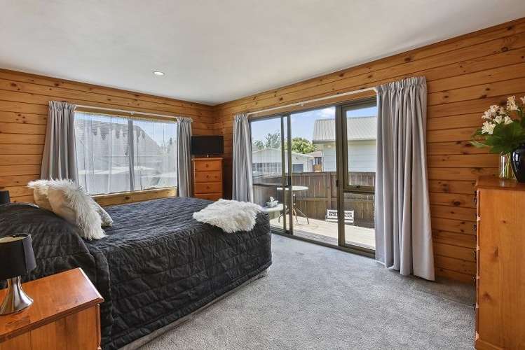 113 Wattle Farm Road Wattle Downs_8