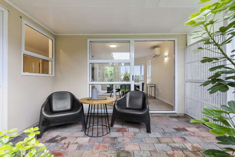 15/10 Gerard Way Saint Johns_16